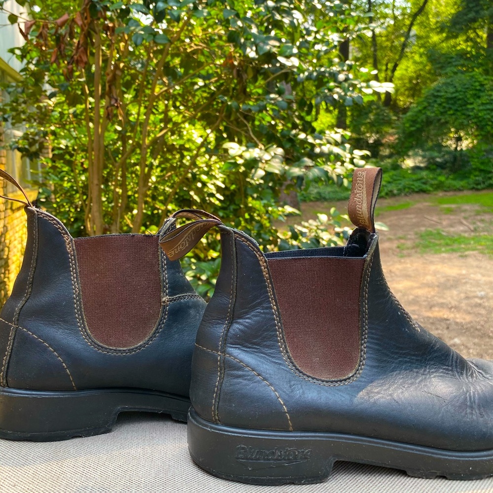 Women’s Blundstone Boots sz 9